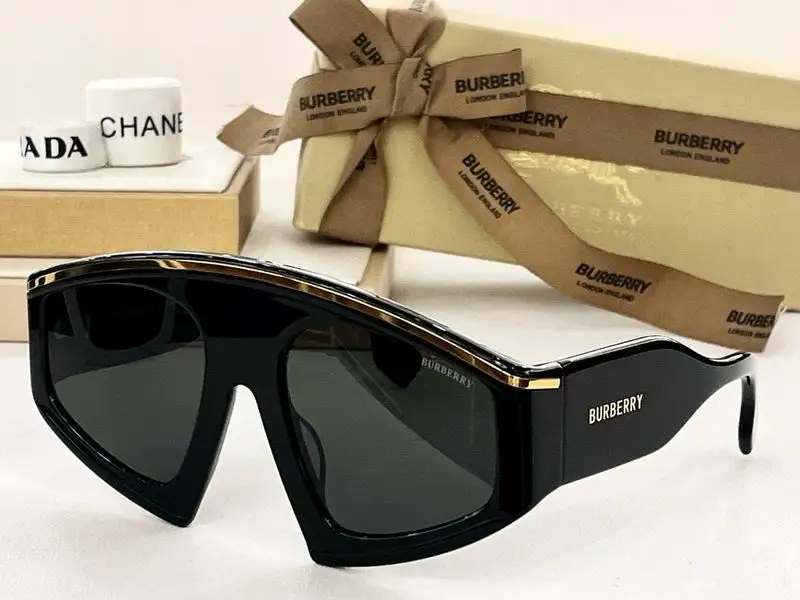 Burberry Glasses SMr (64)